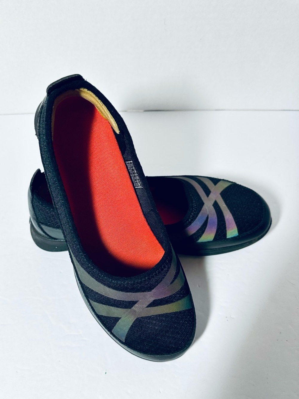 Shoes For Crew Black Water Resistant 37409 Yogi Women's Size 6.5 VGC